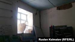 Таштемир Сатыбалдиев атындагы мектептин эски имараты.