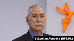 Орозбек Молдалиев.