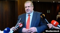 Qırımtatar Milliy Meclisiniñ reisi Refat Çubarov