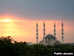 Aşgabatdaky Ärtogrul gazy metjidi