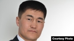 Шайлообек Атазов.