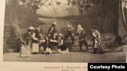 Касымалы Жантошевдин "Курманбек" пьесасы. 1944-жыл