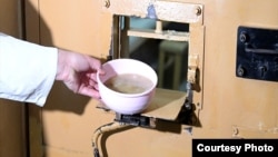 Турэмная ежа, архіўнае фота