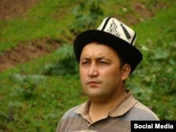 Зулпукар Сапанов.