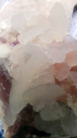 Существенную часть дефицитных куриные окорочков составляет лед