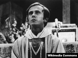 Ксёндз Ежы Папялушка