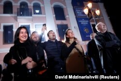 Прихильники Зурабішвілі емоційно реагують на дані екзитполів