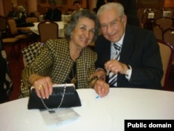 Ahmed İhsan Qırımlı ömür arqadaşı ile