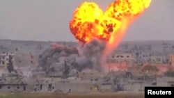 Сирийский город Кобани на границе с Турцией.