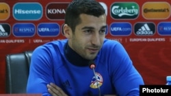 Armenian soccer star Henrikh Mkhitaryan, who plays for Arsenal (file photo)