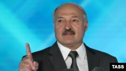 За словами президента Білорусі, в разі збройної агресії проти його країни він віддасть наказ стріляти
