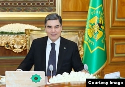 Гурбангулы Бердымухамедов. Отфотошопленное изображение