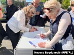 Potpisivanje pristupnice "Pokretu za narod i državu"