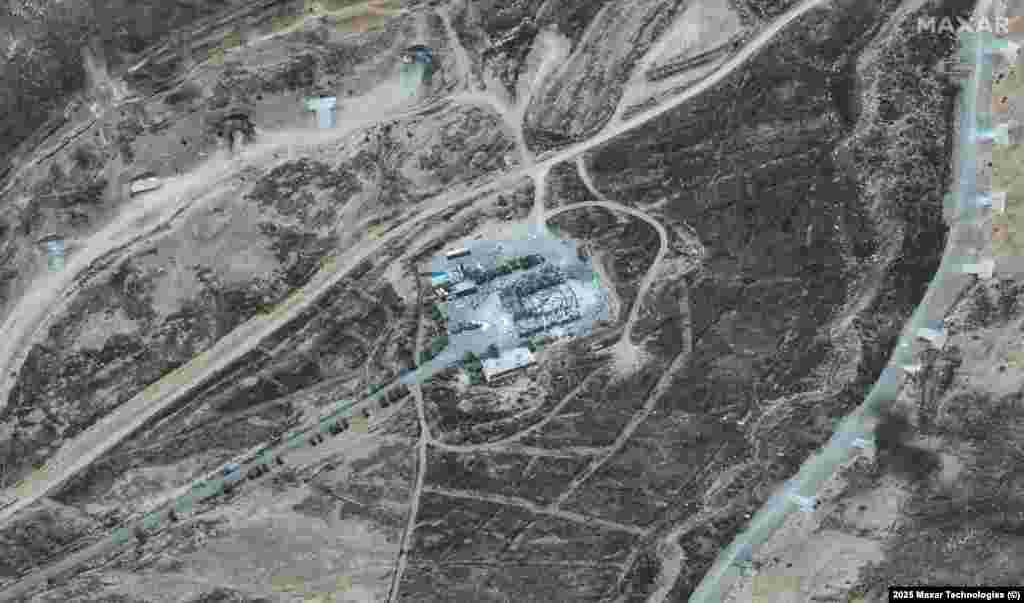 Разбураны складзкі будынак на абʼекце ў Керманшагу