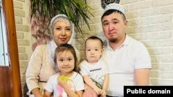 Мөнир Исәнгилдин гаиләсе белән