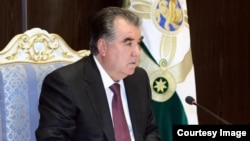Täjigistanyň prezidenti Emomli Rahmon
