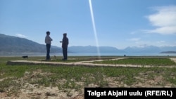 Один из затопленных домов. 