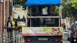 Камионът, който беше видян близо до едно от вандализираните по-рано ЛГБТИ пространства