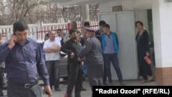 Кармалган адамдардын жакындары