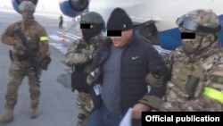 Задержание Дуйшона Торокулова. Фото: ГКНБ.
