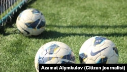 Футболдо бери дегенде эки-үч топ ойнолсо...