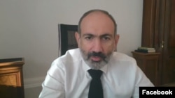 Նիկոլ Փաշինյանը ֆեյսբուքյան ուղիղ եթերով դիմում է հայ ժողովրդին, հոկտեմբեր, 2020թ.