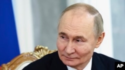 За повідомленням Кремля, під час розгляду ситуації навколо України Путін заявив, що «український конфлікт – це прямий наслідок політики західних держав»