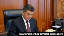 Президент Сооронбай Жээнбеков. Архивное фото.