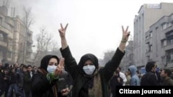 عکس مربوط به ۲۵ بهمن است.