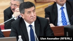 Сооронбай Жээнбеков.