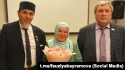 Иҗат кичәсе, 18 декабрь