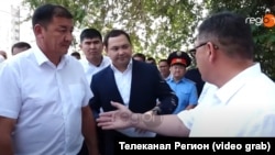 УКМК төрагасы Камчыбек Ташиев Бишкек шаарынын вице-мэри Жамалбек Ырсалиевди суракка алып кетүүнү тапшырды. 16-июль 2025-жыл.