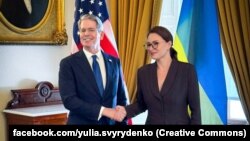 Міністерка фінансів Юлія Свириденко і міністр фінансів США Скотт Бессент у Вашингтоні у травні цього року