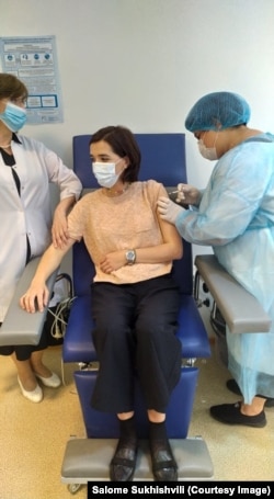 სალომე სუხიშვილის აცრა გურჯაანში