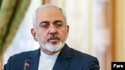 محمدجواد ظریف برای شرکت در نشست اقتصادی ایران، ترکیه، جمهوری آذربایجان به استانبول رفته است.