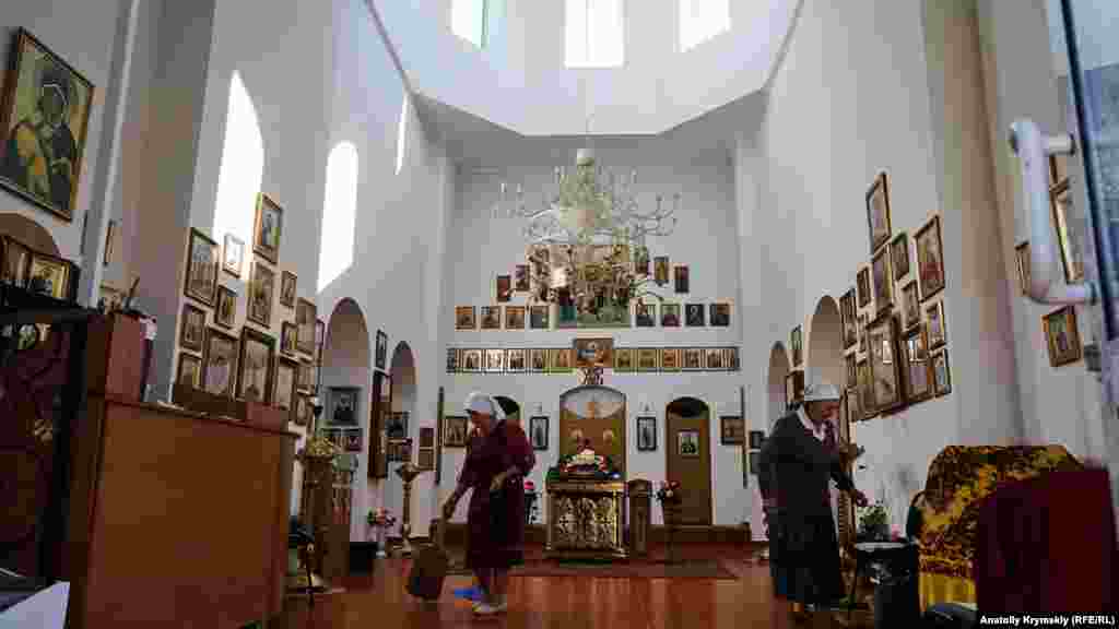 Kilseniñ özünde de iş qaynay