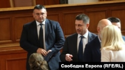 Младен Маринов (вляво) и Христо Терзийски са бивши вътрешни министри и настоящи депутати от ГЕРБ.