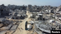 Разрушен жилищен квартал в град Газа, 19 октомври 2025 г. 