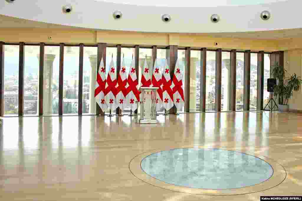 საკონფერენციო დარბაზი