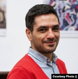 Ciprian Cucu este profesor la Universitatea din Alba Iulia și expert în dezinformare.