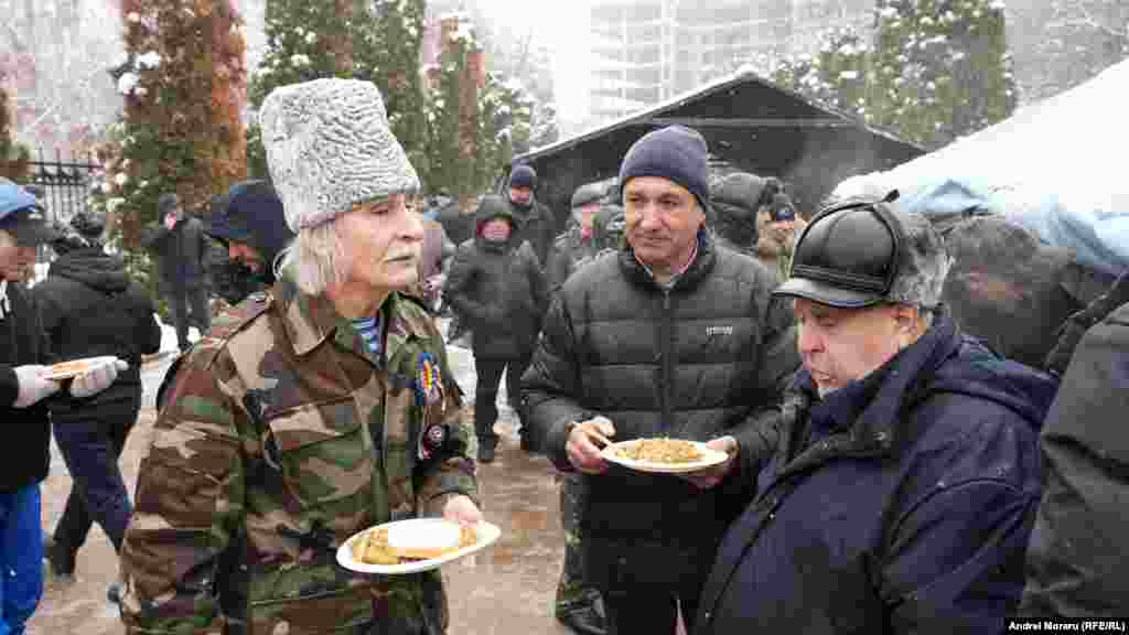Ceremoniile de comemorare s-au încheiat cu un prânz ostășesc organizat la Complexul Memorial &bdquo;Eternitate.&rdquo;