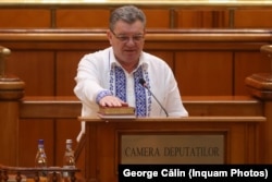 Dumitru Coarnă, fost deputat PSD între 2020 și 2024, a depus jurământul în calitate de deputat SOS pe 21 decembrie 2024.