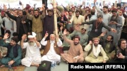 منظور پښتين وايي، که د سيند حکومت د علي وزیر د مسلې حل پیدا نه کړي نو لاريون به پیلوي - د ۲۰۲۲ز کال د فبرورۍ ۲۰مې انځور.