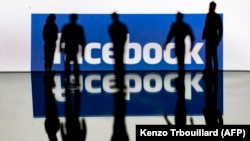 Підставою для видалення названа «скоординована неавтентична поведінка»