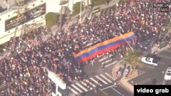 Ամերիաբնակ հայերի ցույցը Լոս Անջելեսում