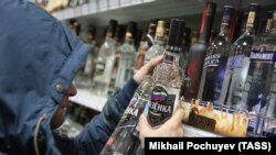 O relatare de pe un canal rusesc de Telegram vorbește despre efectele distrugătoare ale consumului de alcool în rândul soldaților ruși. (Foto: Imagine generică)