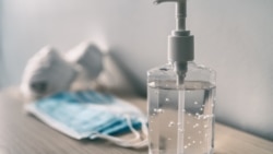 Türkmenabatda karantinde arassaçylyk serişdeleri we derman ýetmezçilik edýär, Aşgabatda dezinfeksiýa güýçlendirilýär