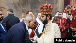 Armenian Prime Minister Nikol Pashinian attending a divine liturgy at the Hovhannavank Monastery in Ohanavan, Armenia’s Aragatsotn Province, celebrated by defrocked priest Stepan Asatrian (Father Aram), October 26, 2025.