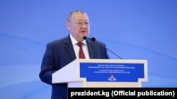 Токон Мамытов. 