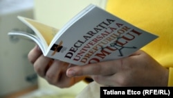 Materiale informative distribuite de Asociaţia Promo-LEX la dezbaterea organizată la Universitatea ​​„Bogdan Petriceicu Hasdeu” din Cahul